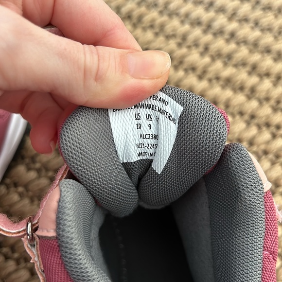 NWT Toddler Winter Boot - Picture 4 of 6